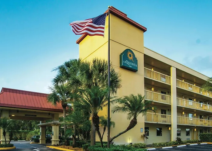 La Quinta Inn By Wyndham West Palm Beach - Florida Turnpike Century Village 