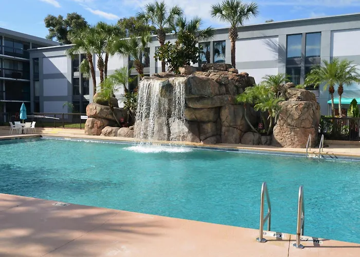 Opal Hotel & Suites (Adults Only)