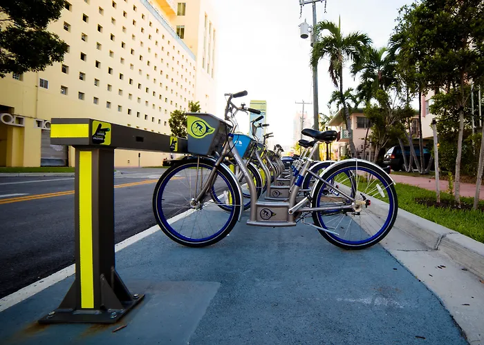 Greenview Hotel By Lowkl Miami Beach
