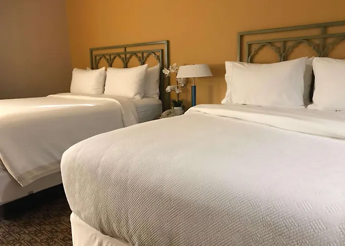 Hotel Xola Trademark Collection By Wyndham Moreno Valley