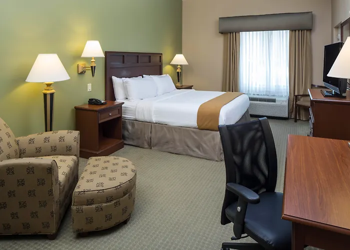 Holiday Inn Express & Suites Bradenton East-Lakewood Ranch By Ihg
