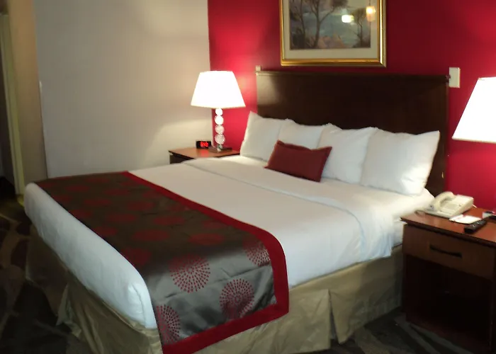 Ramada By Wyndham Yonkers