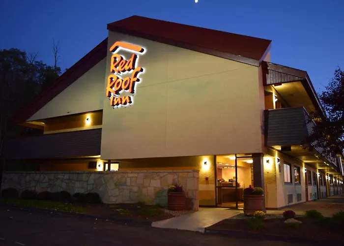 Red Roof Inn St Clairsville - Wheeling West
