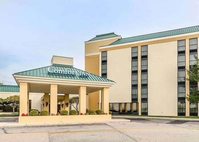 Comfort Inn & Suites Piqua-Near Troy-I75