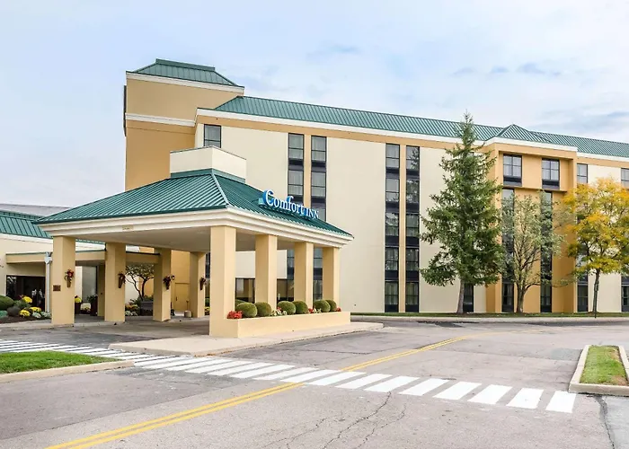 Comfort Inn & Suites Piqua-Near Troy-I75