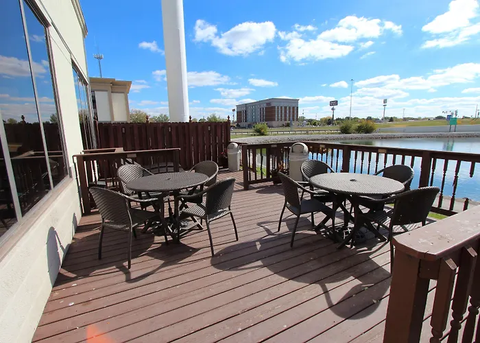 Baymont Inn & Suites By Wyndham Findlay