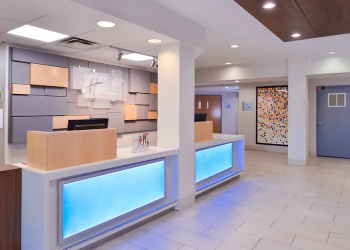 Holiday Inn Express Hotel & Suites Southfield - Detroit, An Ihg Hotel