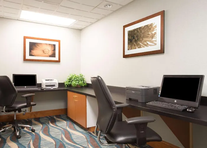 Wingate By Wyndham Garner/Raleigh South Hotel