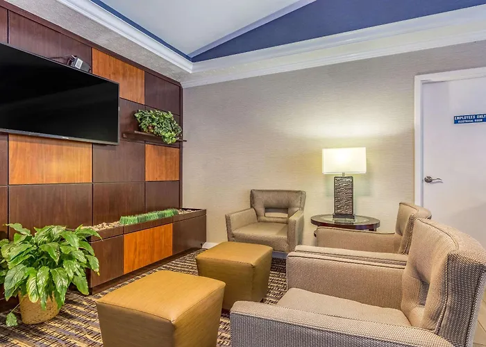 Comfort Inn Independence - Cleveland