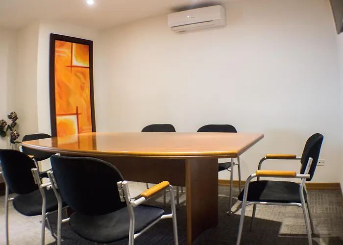 Novelty Suites Hotel - Oviedo Mall Medellin
