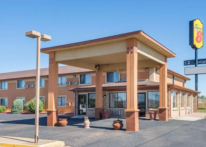 Super 8 By Wyndham Tucumcari Hotel