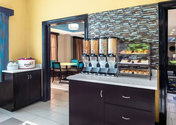La Quinta By Wyndham Oxford - Anniston