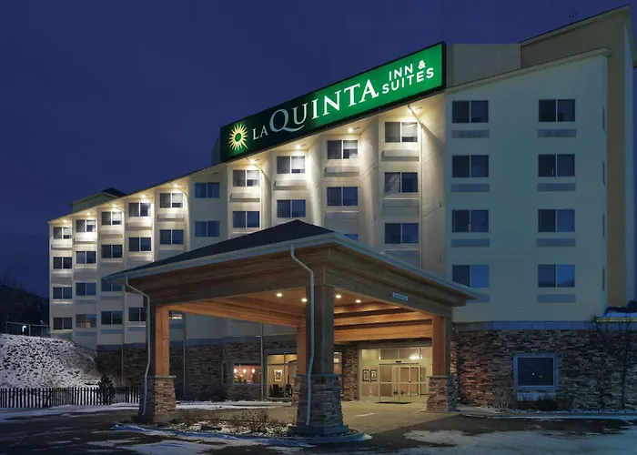 La Quinta By Wyndham Butte Hotel