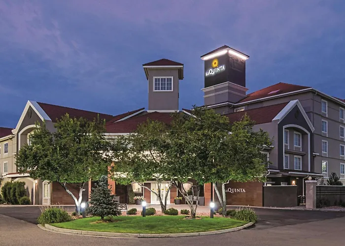 La Quinta Inn & Suites By Wyndham Denver Airport Dia