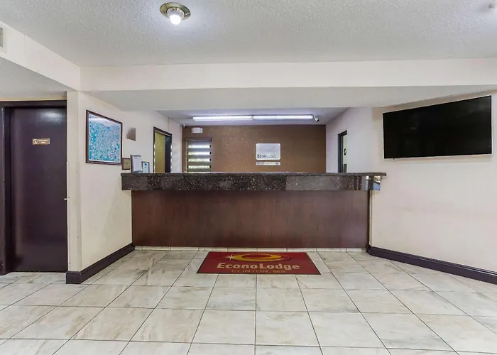 Econo Lodge Clinton - Jackson West