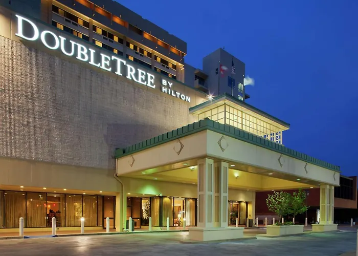 Doubletree By Hilton Little Rock
