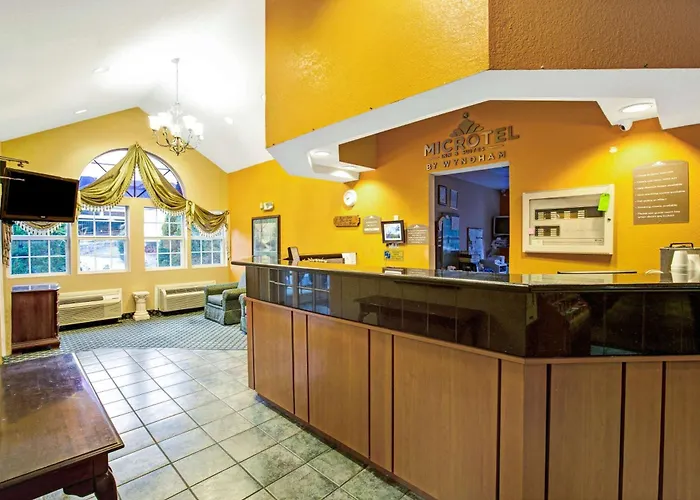 Microtel Inn & Suites By Wyndham Gatlinburg