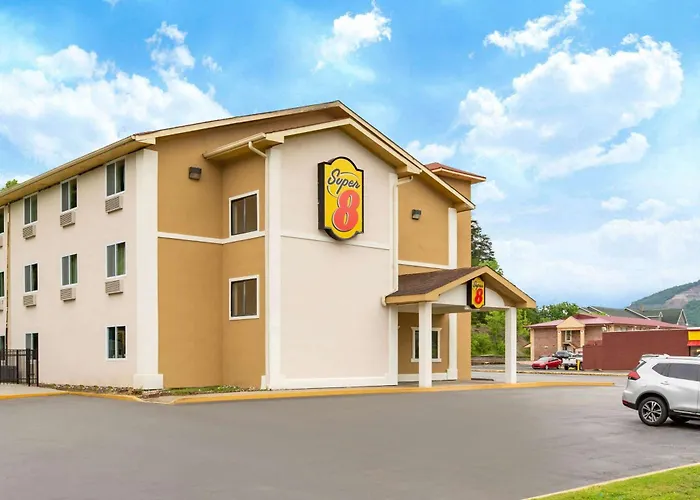 Super 8 By Wyndham Chattanooga Lookout Mountain Tn