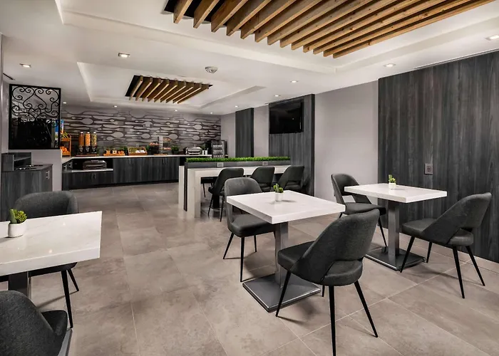 Avenue Hotel, Ascend Hotel Collection