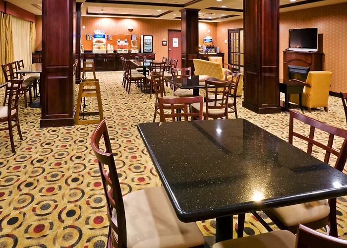 Comfort Inn & Suites Denison Lake - Texoma