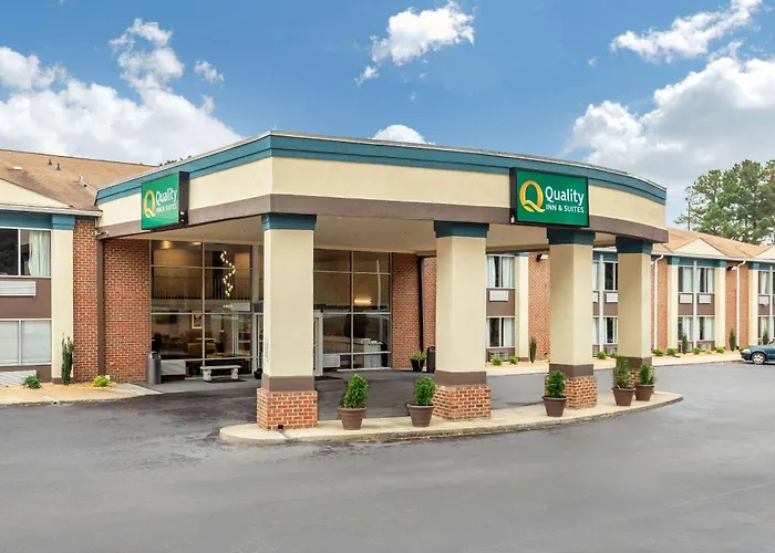 Quality Inn & Suites Apex - Holly Springs Nc