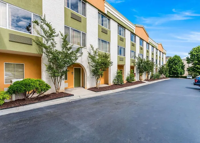 Quality Inn Huntersville Near Lake Norman