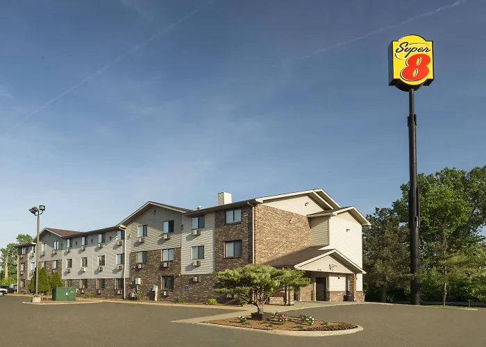 Super 8 By Wyndham Taylor/Detroit Area