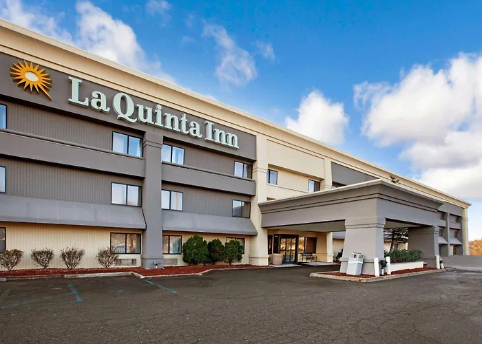 La Quinta Inn By Wyndham Detroit Canton