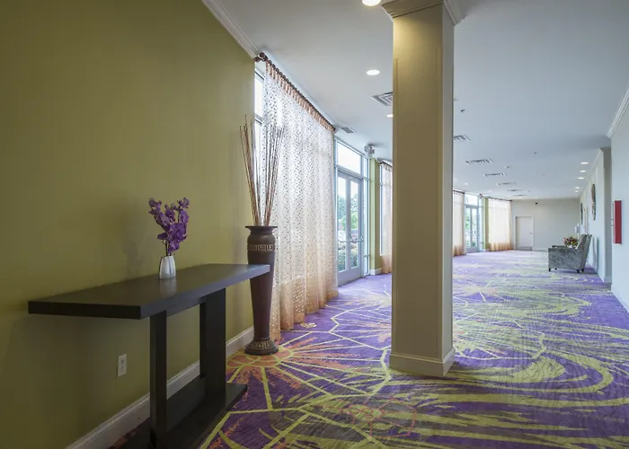 Best Western Premier I-95 Savannah Airport/ Pooler West
