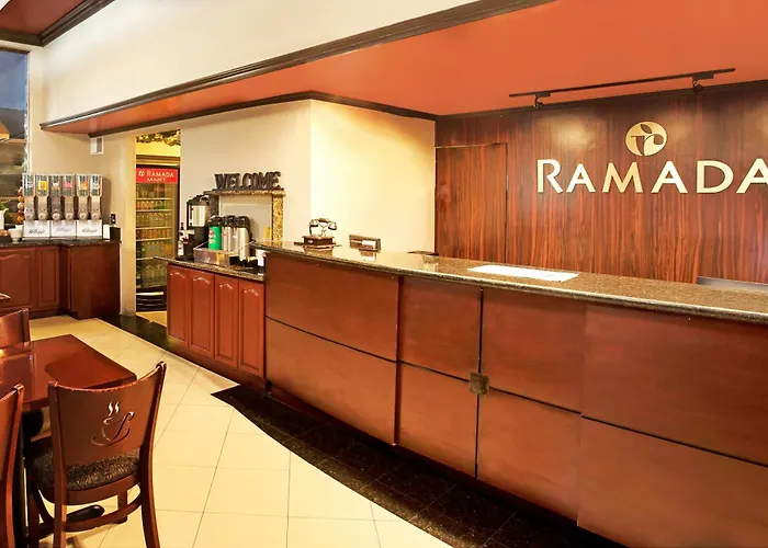 Ramada By Wyndham Pasadena Hotel