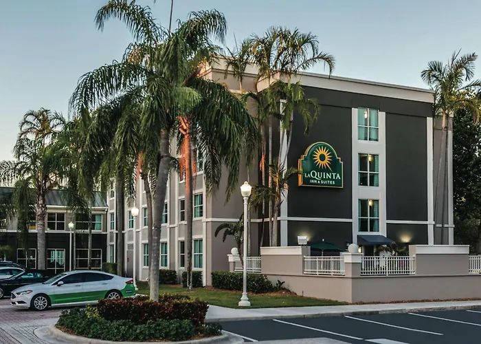 La Quinta By Wyndham Plantation At Sw 6Th St Hotel