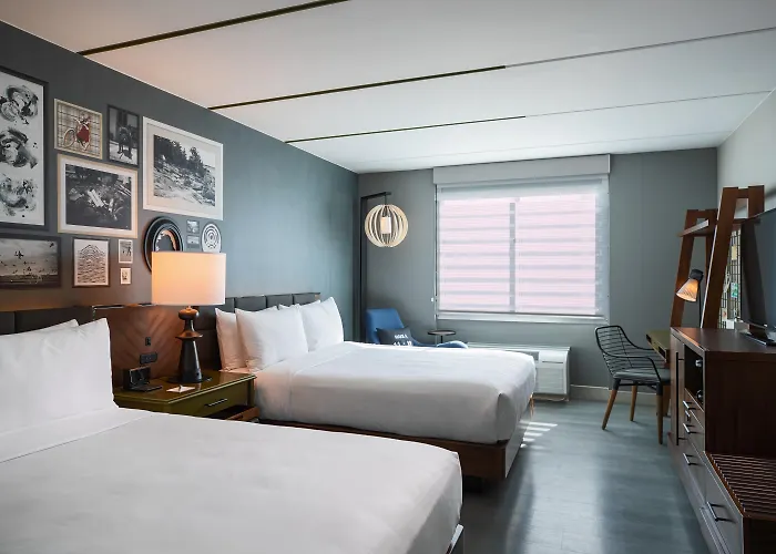 Crowne Plaza Bloomington Msp Airport - Moa Hotel