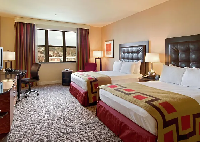 Hilton Promenade Branson Landing Hotel