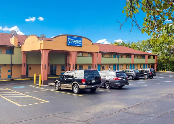 Rodeway Inn & Suites Monroeville-Pittsburgh