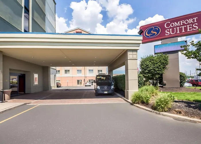 Comfort Suites At Woodbridge Avenel