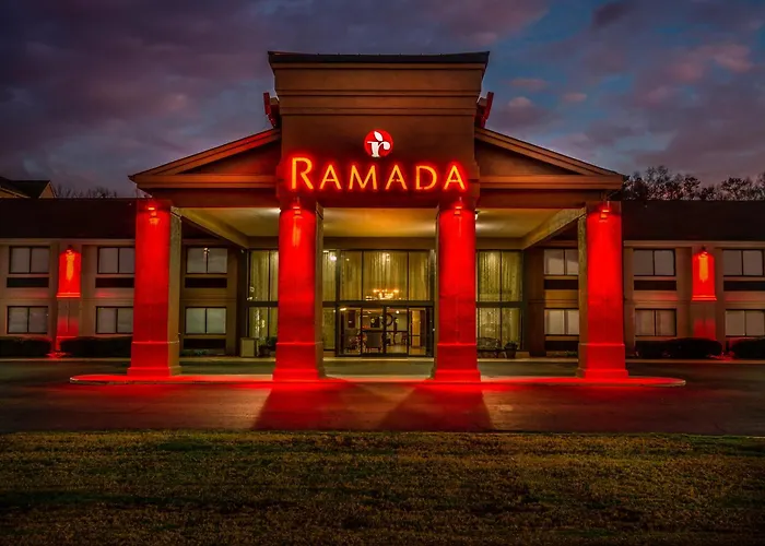 Ramada By Wyndham Tuscaloosa