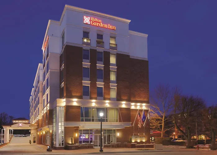 Hilton Garden Inn Falls Church