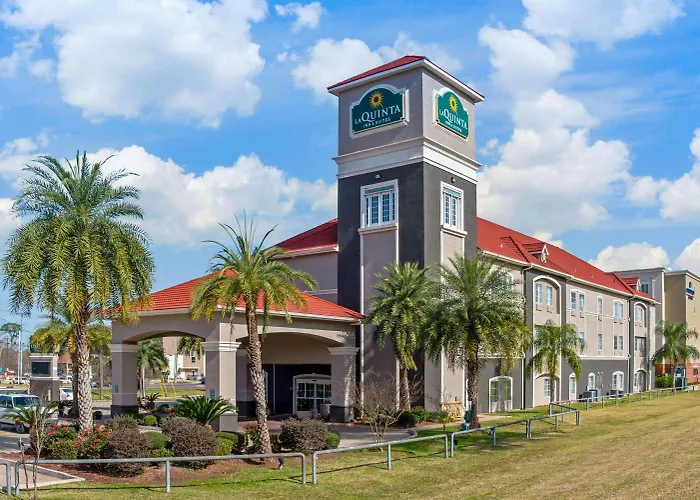 La Quinta By Wyndham Lake Charles Casino Area