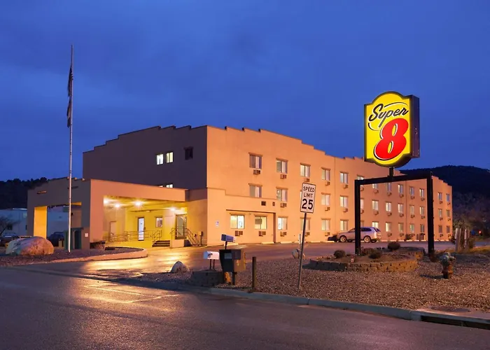 Super 8 By Wyndham Durango Motel