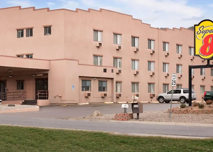 Super 8 By Wyndham Durango Motel