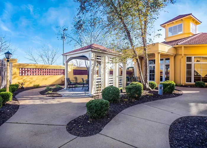 La Quinta By Wyndham St. Louis Westport Hotel Maryland Heights