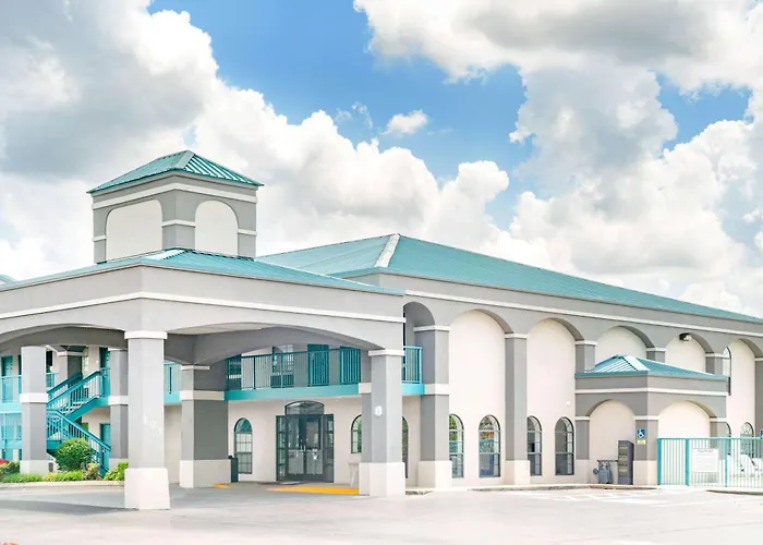 Super 8 By Wyndham Murfreesboro