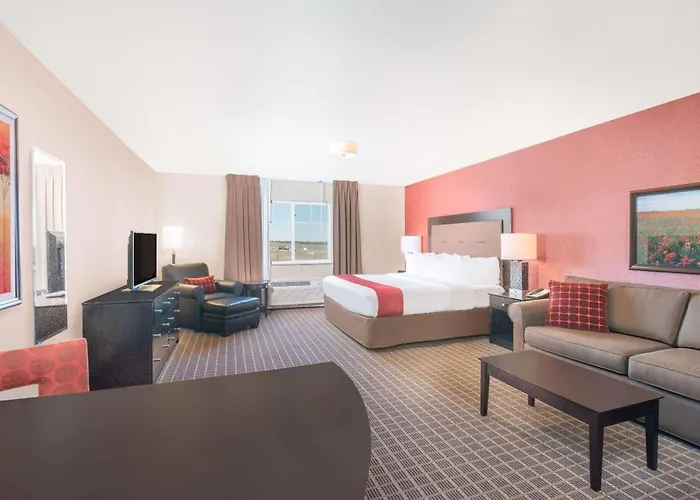 Hawthorn Extended Stay By Wyndham Dickinson