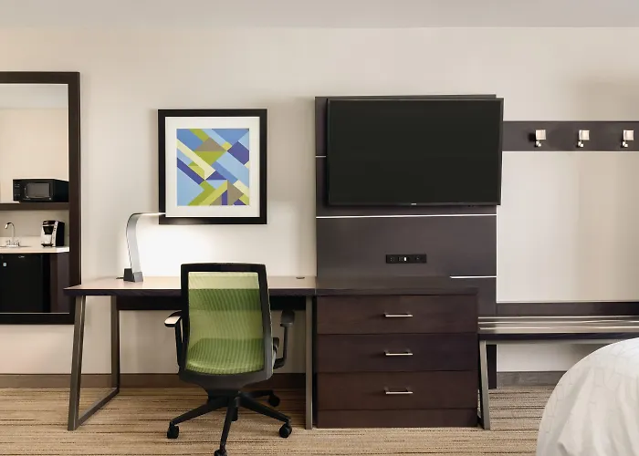 Holiday Inn Express Hotel & Suites Lawton-Fort Sill By Ihg