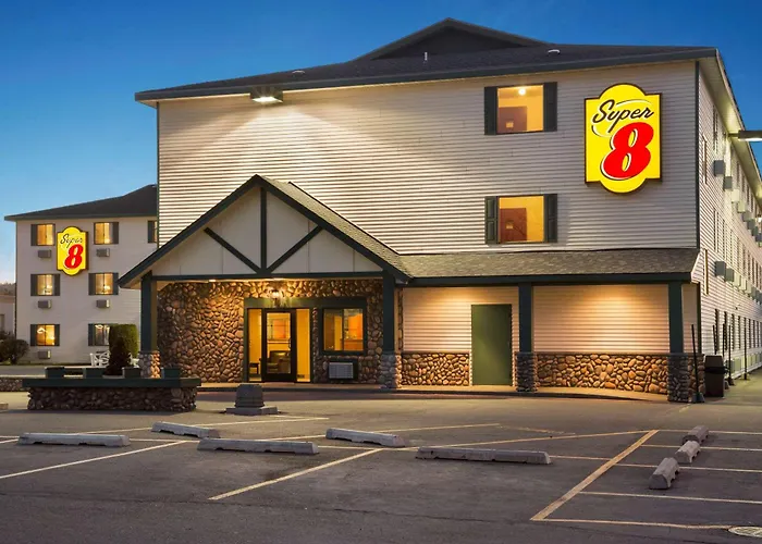 Super 8 By Wyndham Coeur D'Alene