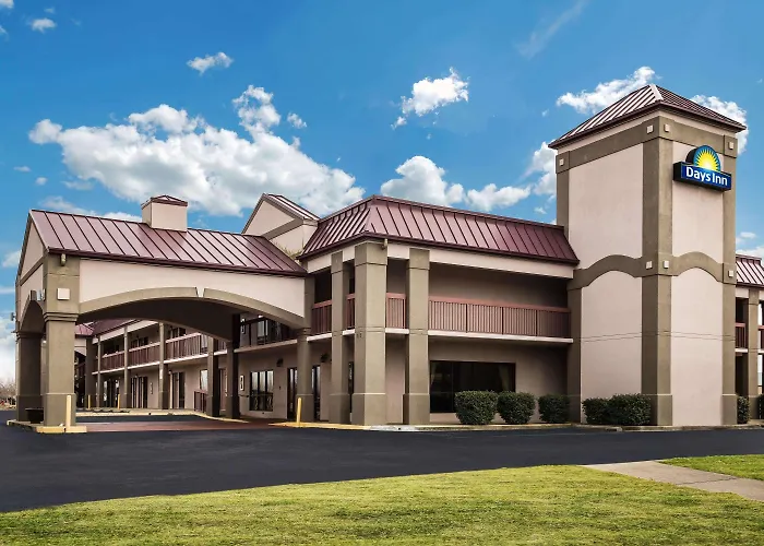 Days Inn By Wyndham Oak Grove/Ft. Campbell