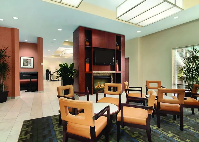 Hyatt House Hartford North/Windsor Hotel