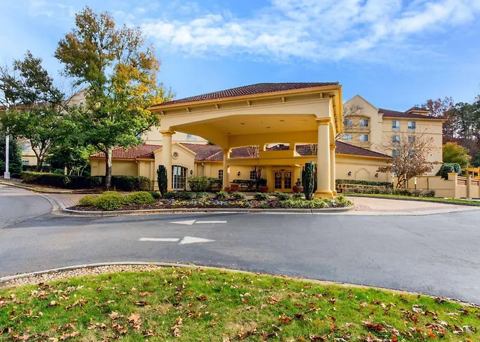 La Quinta By Wyndham Raleigh Crabtree Hotel