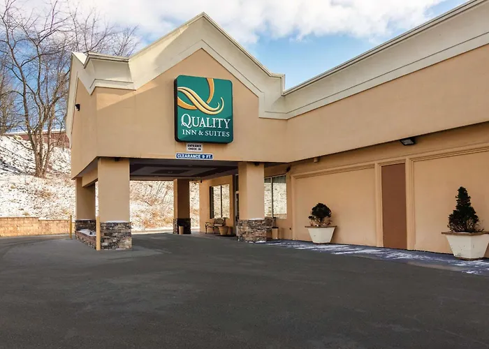 Quality Inn & Suites Indiana South