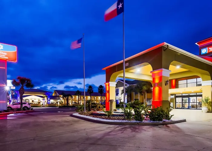 Surestay Plus Hotel By Best Western Alvin